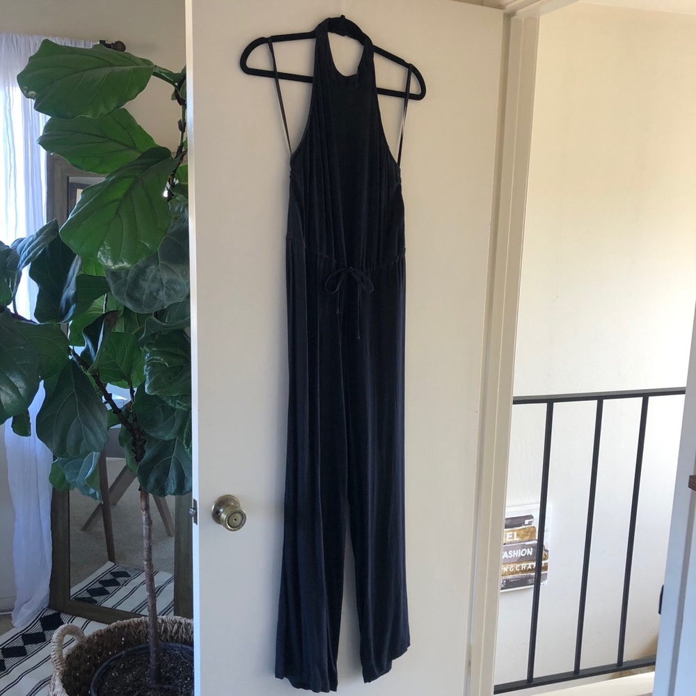Urban Outfitters UO Black Halter Crepe Jumpsuit Wide Leg S - Picture 5 of 9